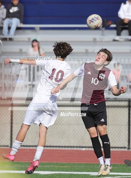 Thumbnail 2 in Calexico vs. Point Loma (CIF SDS Division 1 Final) photogallery.