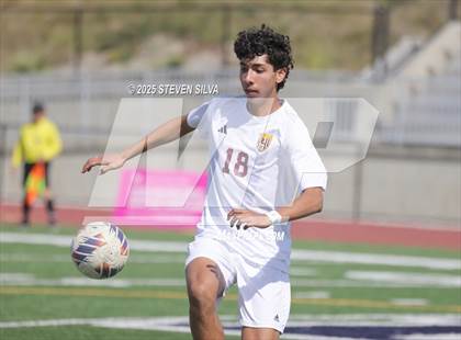 Thumbnail 3 in Calexico vs. Point Loma (CIF SDS Division 1 Final) photogallery.