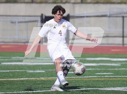 Thumbnail 2 in Calexico vs. Point Loma (CIF SDS Division 1 Final) photogallery.