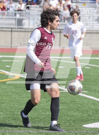 Thumbnail 2 in Calexico vs. Point Loma (CIF SDS Division 1 Final) photogallery.