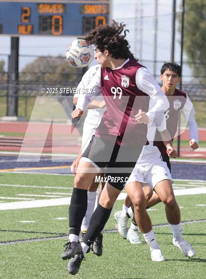 Thumbnail 3 in Calexico vs. Point Loma (CIF SDS Division 1 Final) photogallery.