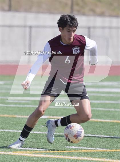 Thumbnail 3 in Calexico vs. Point Loma (CIF SDS Division 1 Final) photogallery.