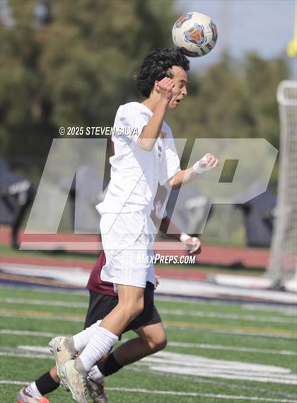 Thumbnail 2 in Calexico vs. Point Loma (CIF SDS Division 1 Final) photogallery.