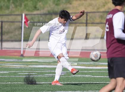 Thumbnail 2 in Calexico vs. Point Loma (CIF SDS Division 1 Final) photogallery.