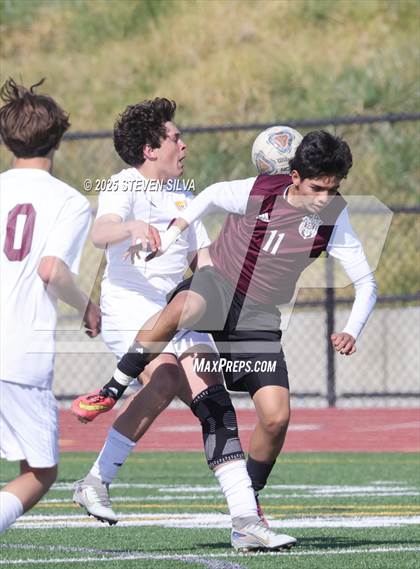 Thumbnail 3 in Calexico vs. Point Loma (CIF SDS Division 1 Final) photogallery.