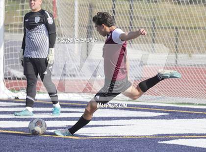 Thumbnail 2 in Calexico vs. Point Loma (CIF SDS Division 1 Final) photogallery.