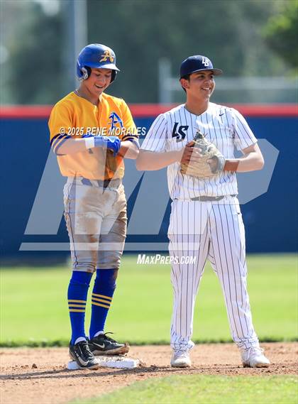 Thumbnail 1 in Bishop Amat vs La Salle photogallery.