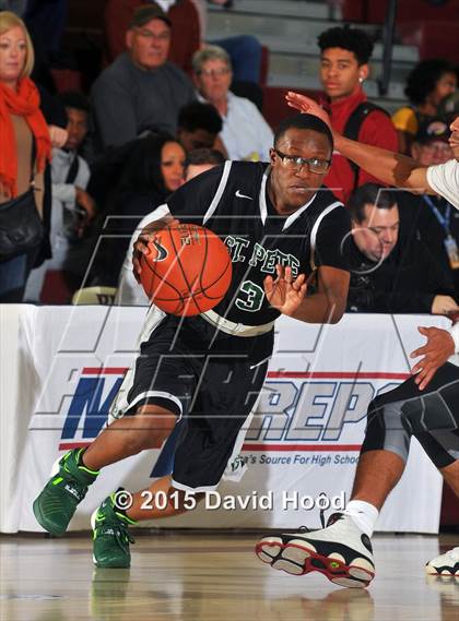 Thumbnail 1 in St. Petersburg @ Folsom (MaxPreps Holiday Classic) photogallery.