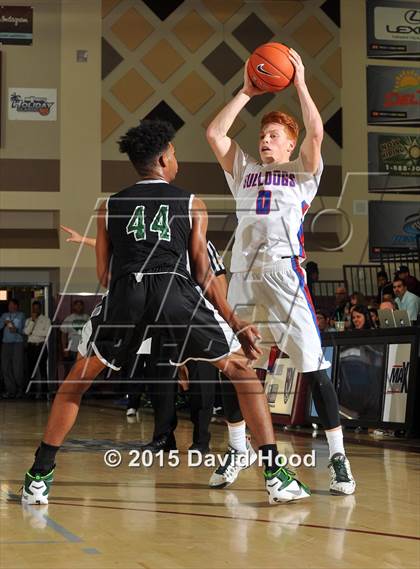 Thumbnail 1 in St. Petersburg @ Folsom (MaxPreps Holiday Classic) photogallery.