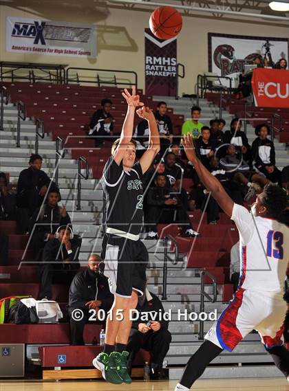 Thumbnail 1 in St. Petersburg @ Folsom (MaxPreps Holiday Classic) photogallery.