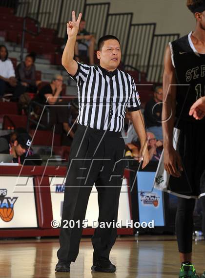 Thumbnail 2 in St. Petersburg @ Folsom (MaxPreps Holiday Classic) photogallery.