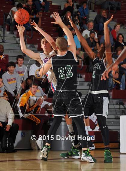 Thumbnail 1 in St. Petersburg @ Folsom (MaxPreps Holiday Classic) photogallery.