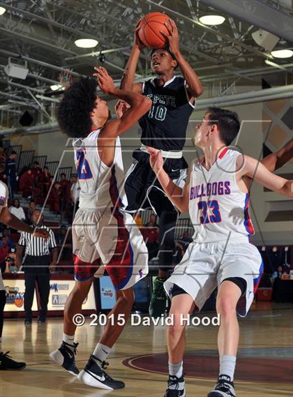 Thumbnail 3 in St. Petersburg @ Folsom (MaxPreps Holiday Classic) photogallery.