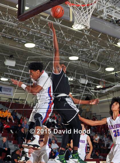 Thumbnail 1 in St. Petersburg @ Folsom (MaxPreps Holiday Classic) photogallery.