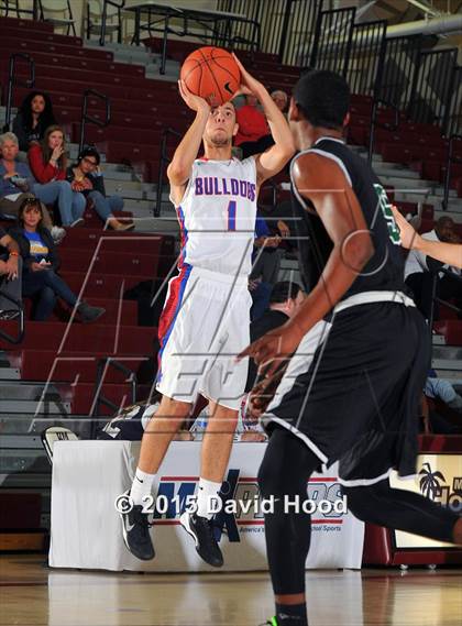 Thumbnail 3 in St. Petersburg @ Folsom (MaxPreps Holiday Classic) photogallery.