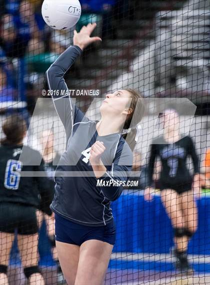 Thumbnail 2 in University vs. Pagosa Springs (CHSAA 3A Playoff) photogallery.