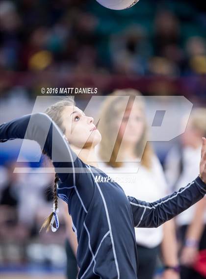 Thumbnail 2 in University vs. Pagosa Springs (CHSAA 3A Playoff) photogallery.