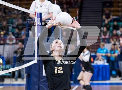 Thumbnail 3 in University vs. Pagosa Springs (CHSAA 3A Playoff) photogallery.