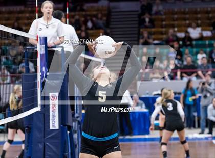 Thumbnail 2 in University vs. Pagosa Springs (CHSAA 3A Playoff) photogallery.