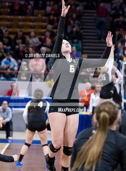 Thumbnail 1 in University vs. Pagosa Springs (CHSAA 3A Playoff) photogallery.