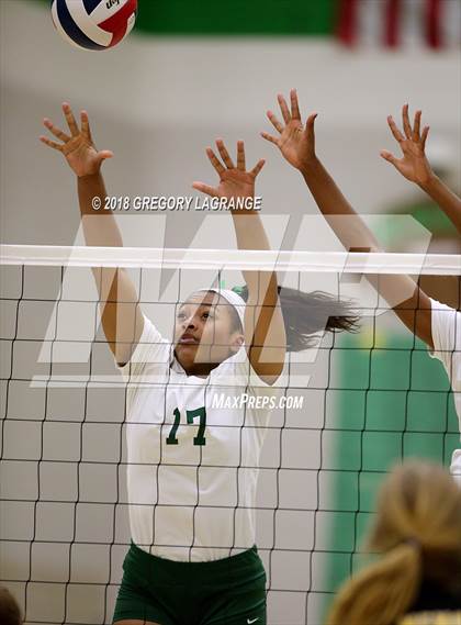 Thumbnail 3 in Memorial vs Lebanon Trail photogallery.