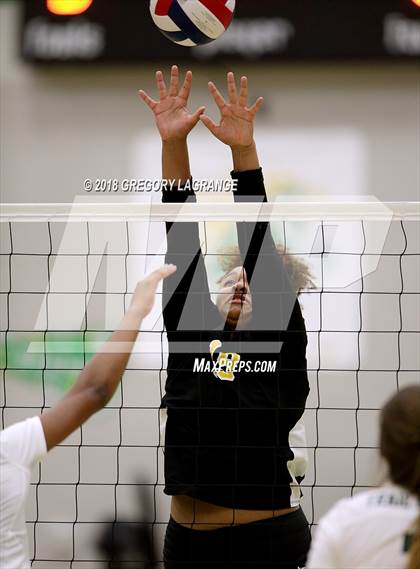 Thumbnail 3 in Memorial vs Lebanon Trail photogallery.