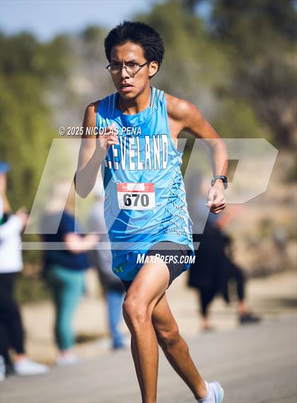 Thumbnail 1 in NMAA District 1-5A Cross Country Meet photogallery.