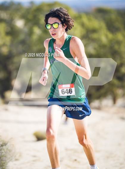 Thumbnail 1 in NMAA District 1-5A Cross Country Meet photogallery.