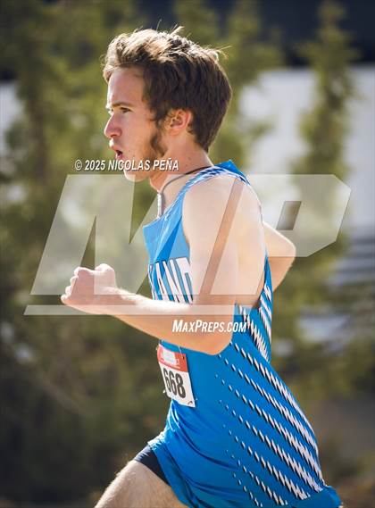Thumbnail 1 in NMAA District 1-5A Cross Country Meet photogallery.