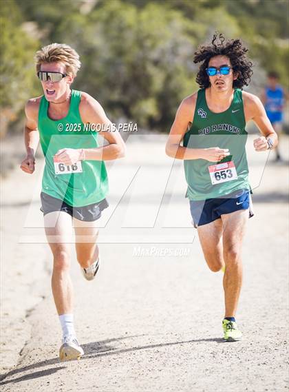 Thumbnail 1 in NMAA District 1-5A Cross Country Meet photogallery.