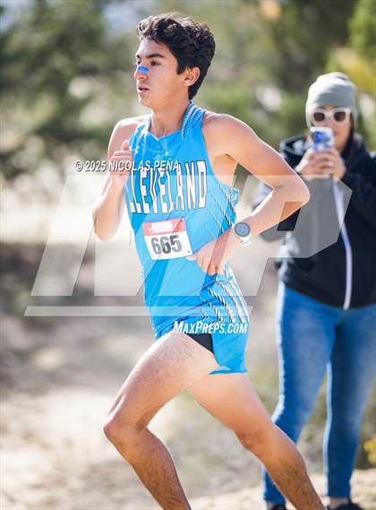 Thumbnail 1 in NMAA District 1-5A Cross Country Meet photogallery.