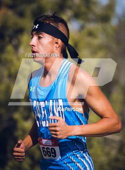 Thumbnail 2 in NMAA District 1-5A Cross Country Meet photogallery.