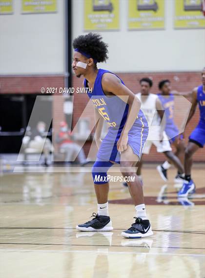 Thumbnail 1 in Lincoln College Prep vs Raytown (Summit Grill Shootout) photogallery.
