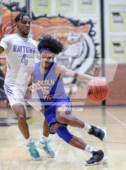 Thumbnail 2 in Lincoln College Prep vs Raytown (Summit Grill Shootout) photogallery.