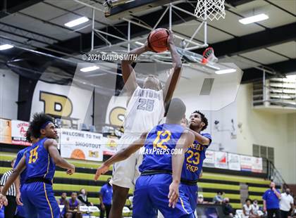 Thumbnail 1 in Lincoln College Prep vs Raytown (Summit Grill Shootout) photogallery.