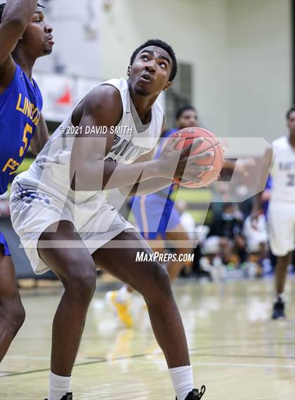 Thumbnail 3 in Lincoln College Prep vs Raytown (Summit Grill Shootout) photogallery.