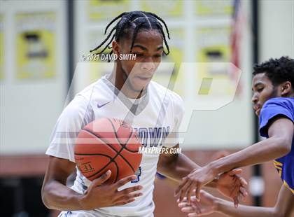 Thumbnail 2 in Lincoln College Prep vs Raytown (Summit Grill Shootout) photogallery.