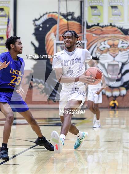 Thumbnail 3 in Lincoln College Prep vs Raytown (Summit Grill Shootout) photogallery.