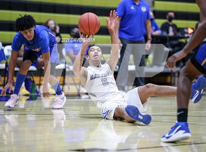 Thumbnail 3 in Lincoln College Prep vs Raytown (Summit Grill Shootout) photogallery.