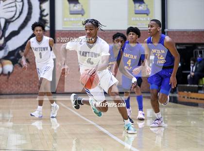 Thumbnail 3 in Lincoln College Prep vs Raytown (Summit Grill Shootout) photogallery.