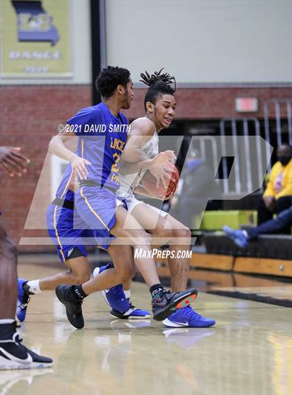 Thumbnail 1 in Lincoln College Prep vs Raytown (Summit Grill Shootout) photogallery.