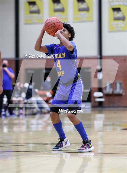 Thumbnail 3 in Lincoln College Prep vs Raytown (Summit Grill Shootout) photogallery.