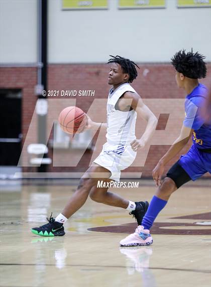 Thumbnail 1 in Lincoln College Prep vs Raytown (Summit Grill Shootout) photogallery.