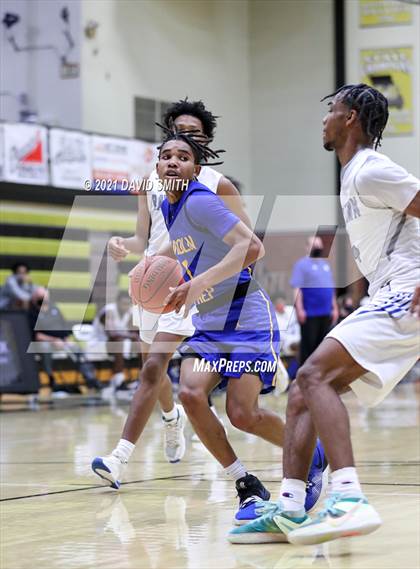 Thumbnail 3 in Lincoln College Prep vs Raytown (Summit Grill Shootout) photogallery.