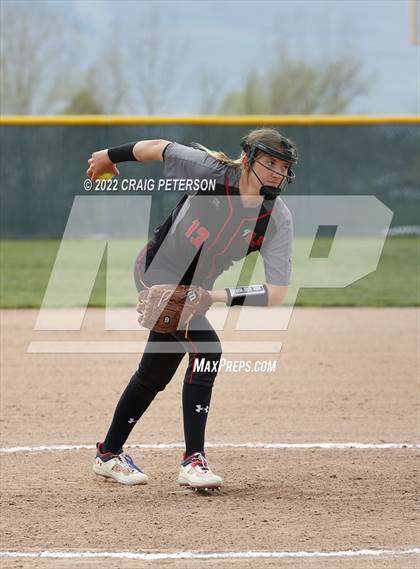 Thumbnail 3 in Uintah @ Farmington photogallery.