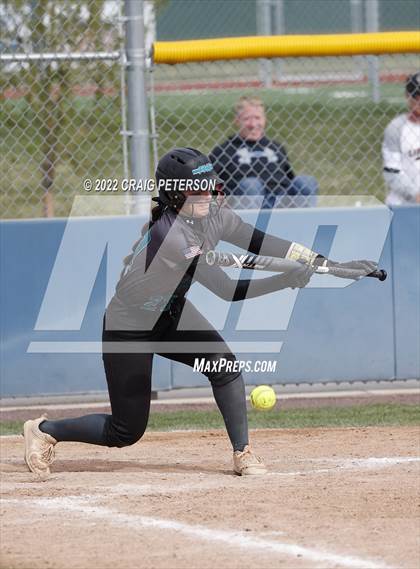 Thumbnail 1 in Uintah @ Farmington photogallery.