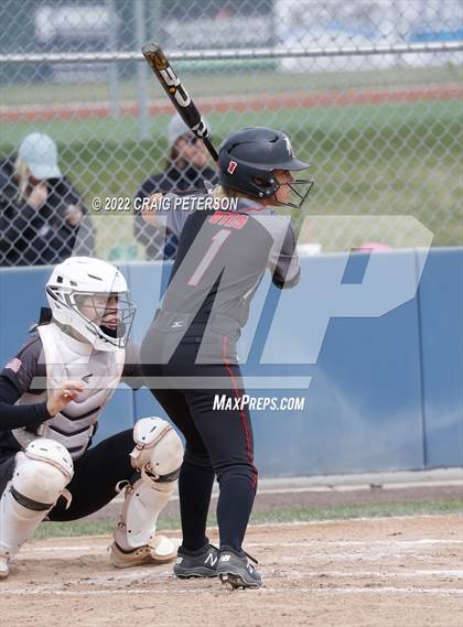 Thumbnail 1 in Uintah @ Farmington photogallery.