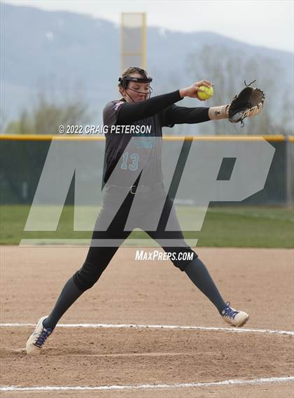 Thumbnail 3 in Uintah @ Farmington photogallery.
