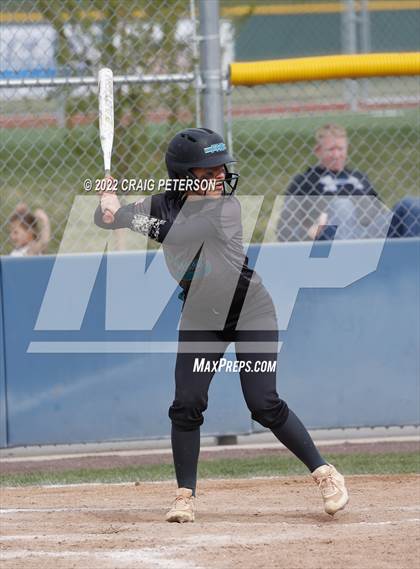 Thumbnail 2 in Uintah @ Farmington photogallery.