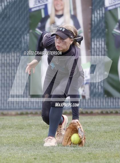 Thumbnail 2 in Uintah @ Farmington photogallery.